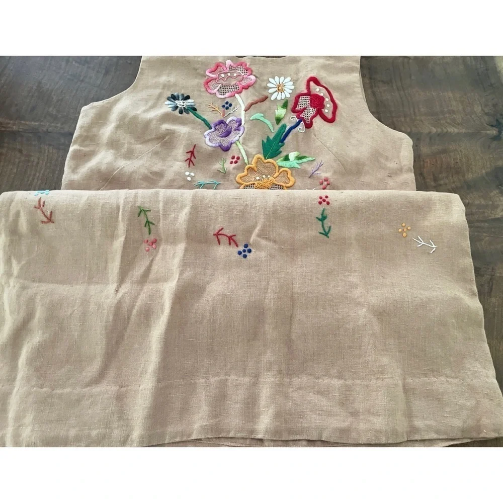 Vintage 60’s 70’s Hand Stitch Embroidery Floral Colorful Garden Sheath Tan Dress - Picture 7 of 15